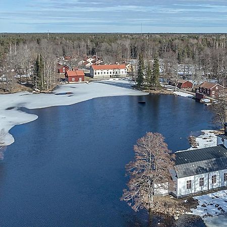 Lugnet I Oslaettfors Bed & Breakfast เยฟเลอ ภายนอก รูปภาพ