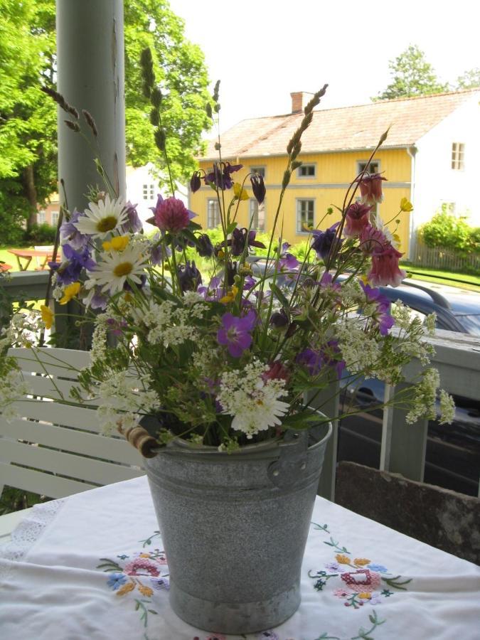 Lugnet I Oslaettfors Bed & Breakfast เยฟเลอ ภายนอก รูปภาพ
